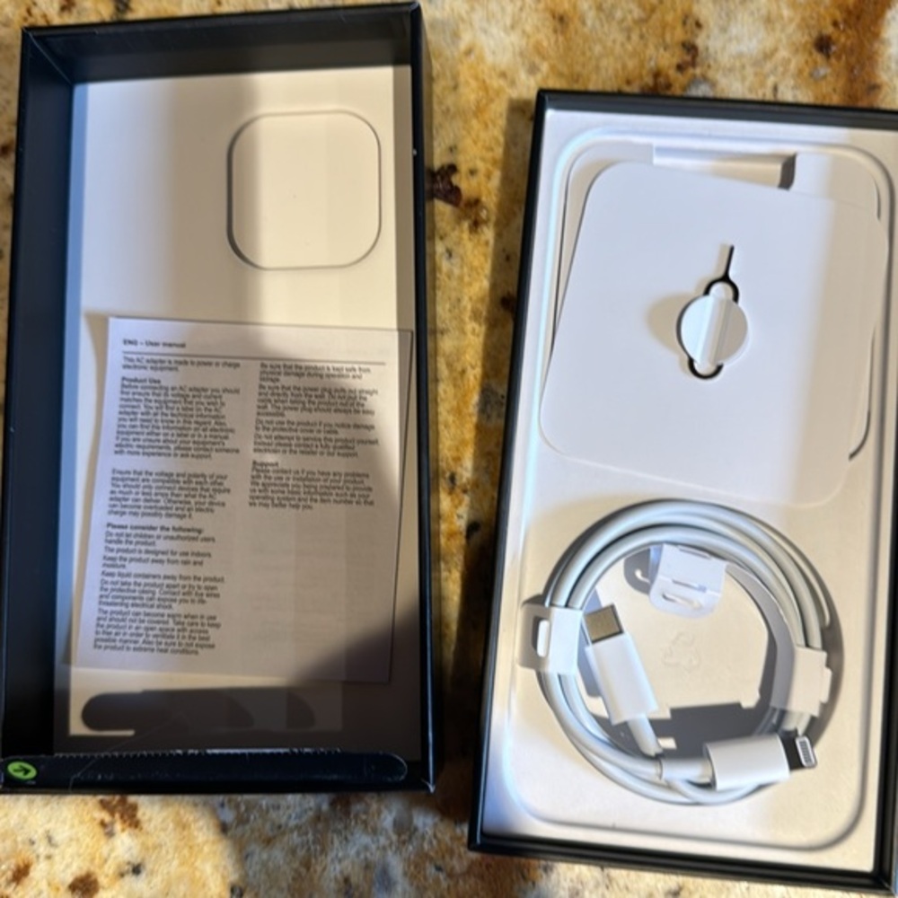 NWT Genuine OEM Apple iPhone 13 Pro Charging Cable Cord and SIM card Tool